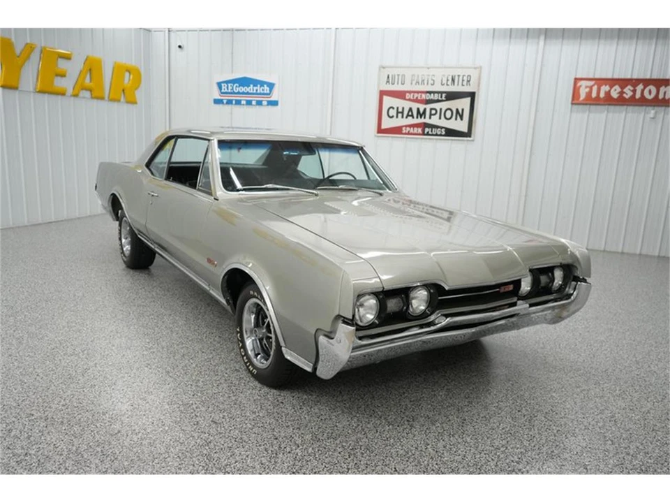 1967 Oldsmobile 442 1st Gen - Image 21 of 31
