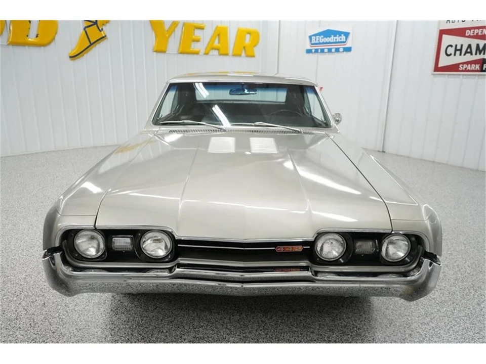 1967 Oldsmobile 442 1st Gen - Image 26 of 31