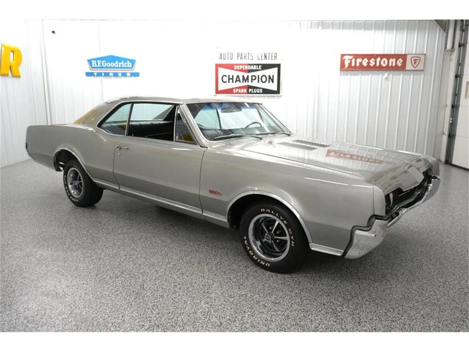 1967 Oldsmobile 442 1st Gen - Image 19 of 31