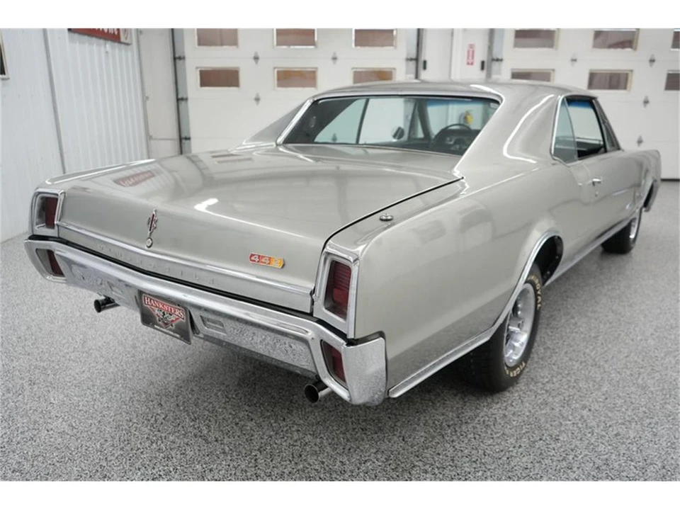 1967 Oldsmobile 442 1st Gen - Image 15 of 31