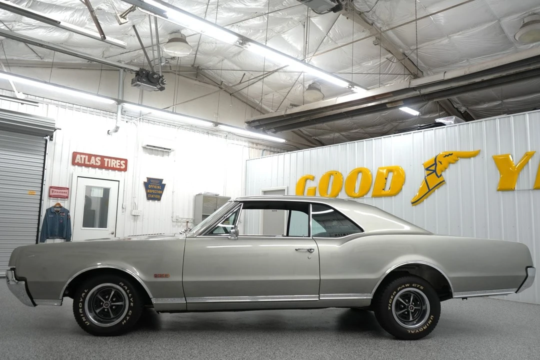 1967 Oldsmobile 442 1st Gen - Image 6 of 31