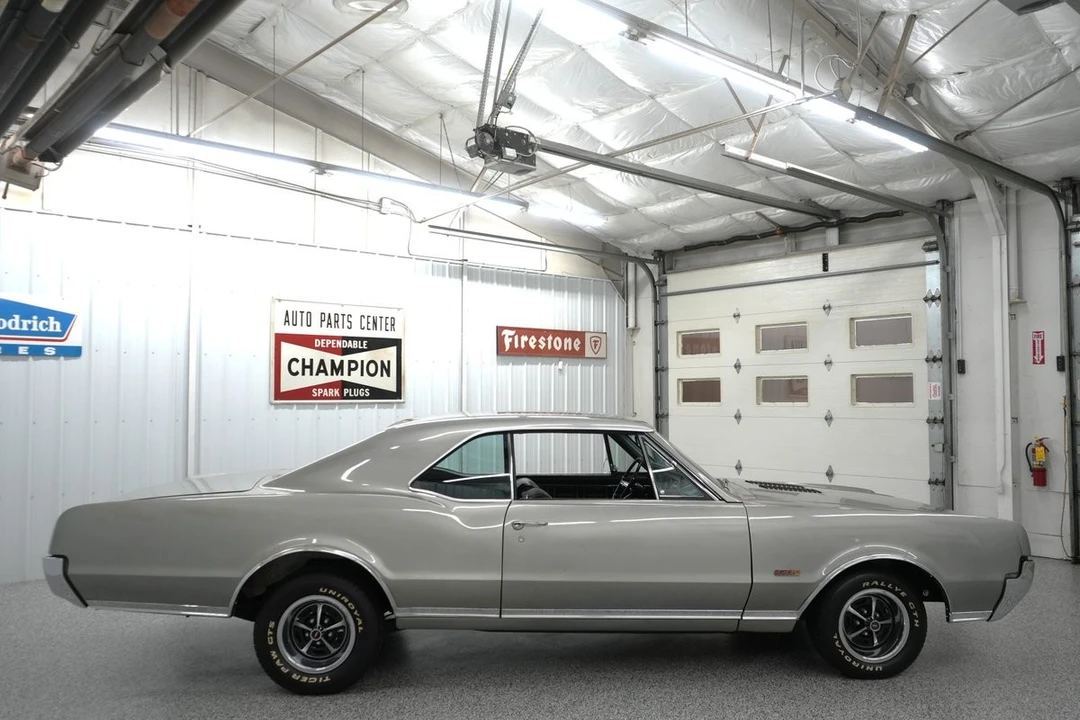 1967 Oldsmobile 442 1st Gen - Image 18 of 31