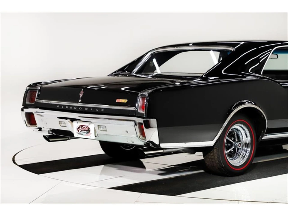 1967 Oldsmobile 442 1st Gen - Image 18 of 31