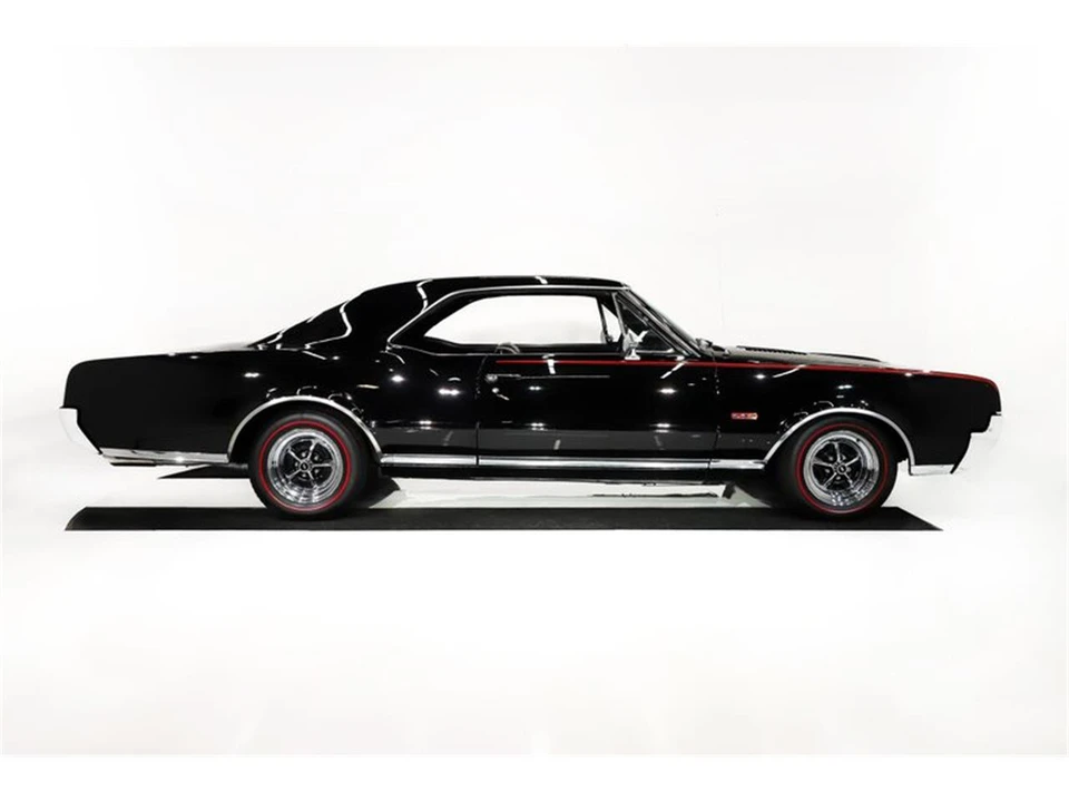 1967 Oldsmobile 442 1st Gen - Image 15 of 31
