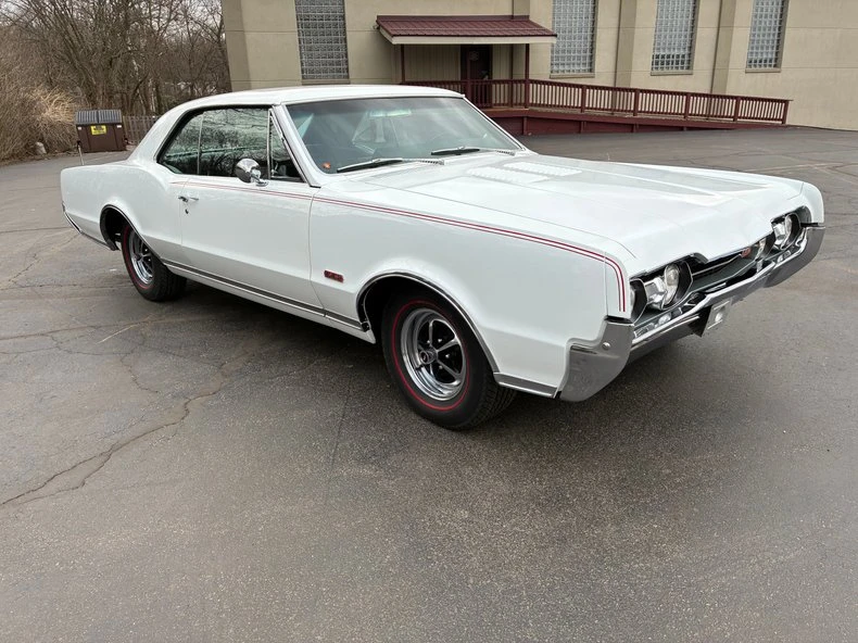 1967 Oldsmobile 442 1st Gen - Image 5 of 15