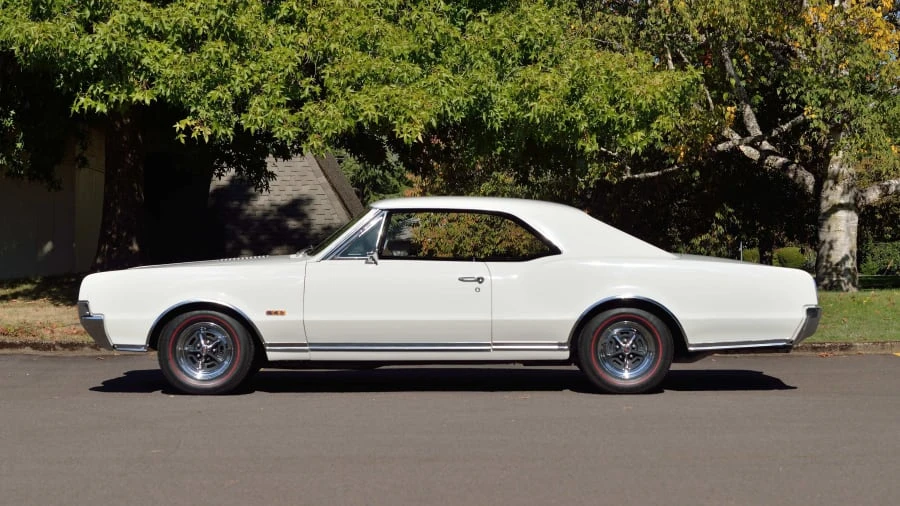 1967 Oldsmobile 442 1st Gen - Image 8 of 12