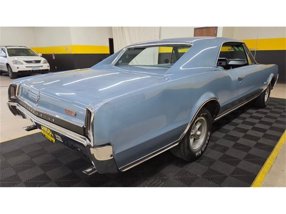 1967 Oldsmobile 442 1st Gen - Image 4 of 31