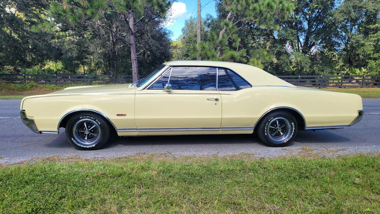 1967 Oldsmobile 442 1st Gen - Image 2 of 31