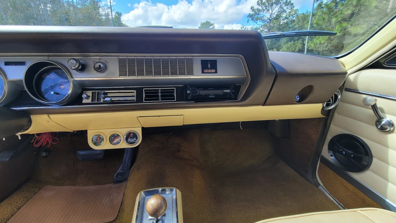 1967 Oldsmobile 442 1st Gen - Image 14 of 31