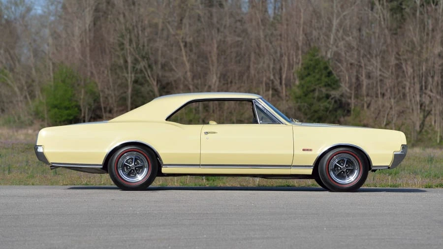 1967 Oldsmobile 442 1st Gen - Image 2 of 20