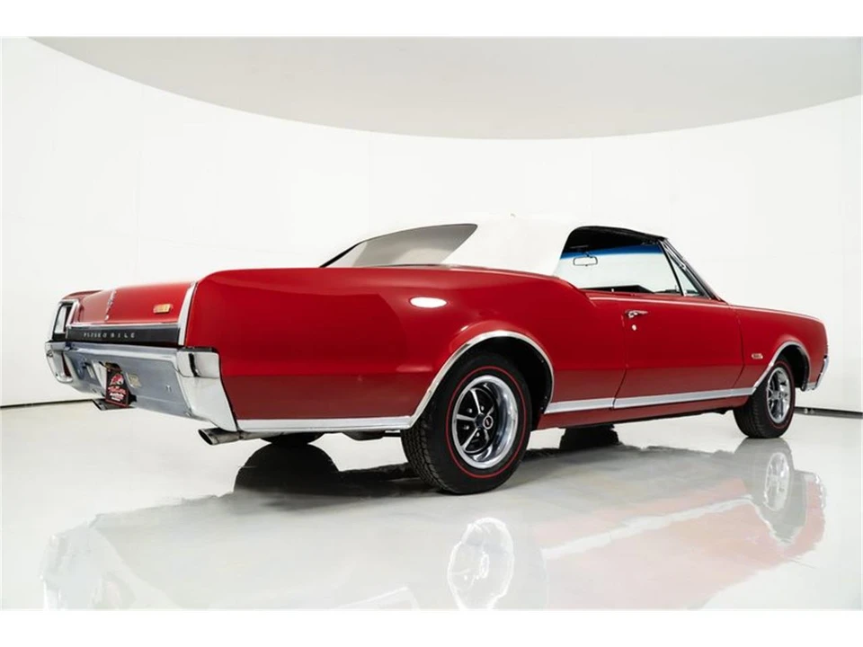 1967 Oldsmobile 442 1st Gen - Image 7 of 31
