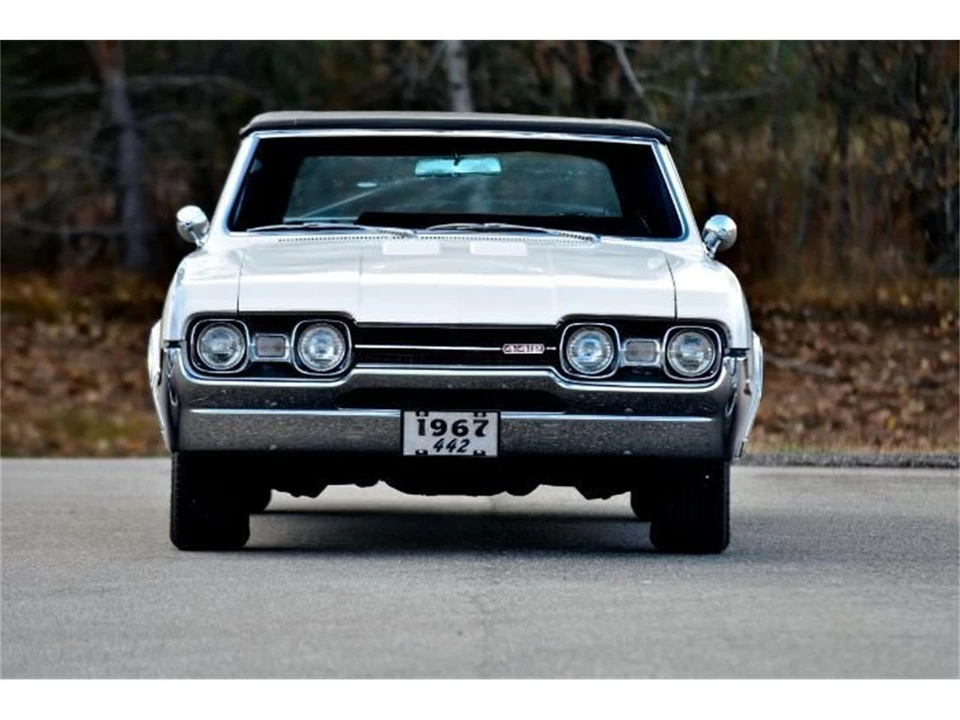 1967 Oldsmobile 442 1st Gen - Image 16 of 31