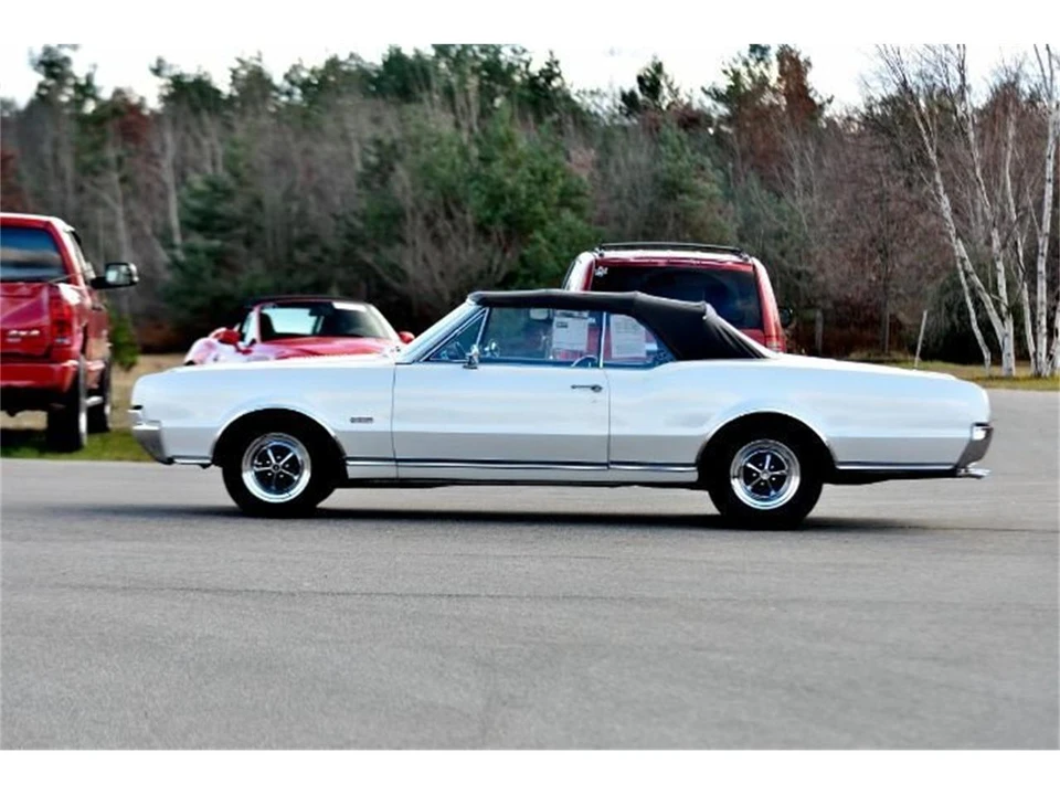 1967 Oldsmobile 442 1st Gen - Image 7 of 31