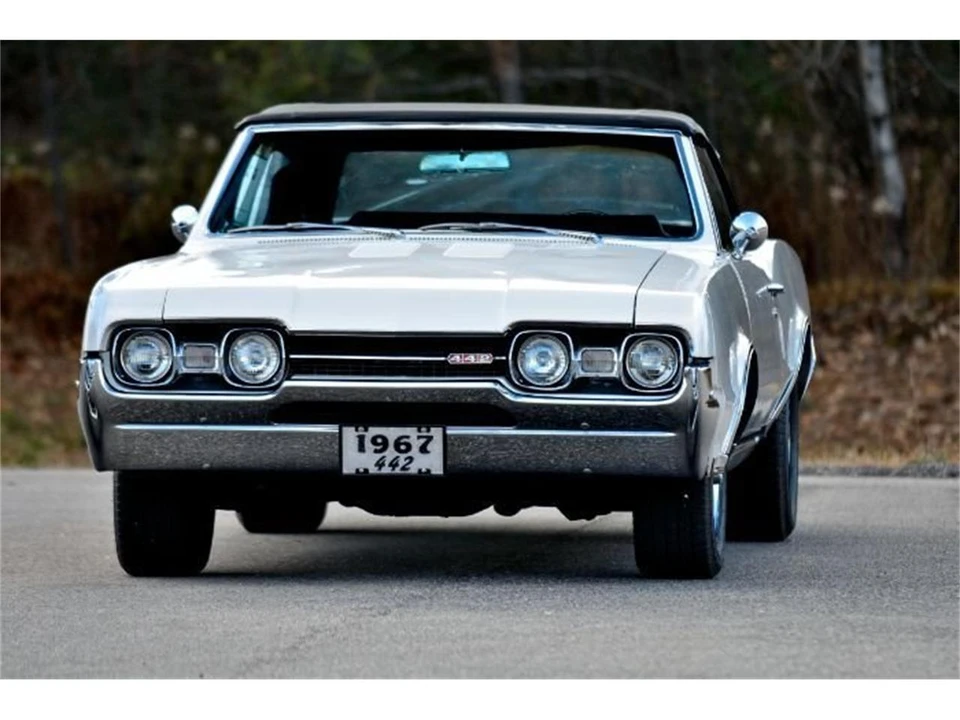 1967 Oldsmobile 442 1st Gen - Image 21 of 31