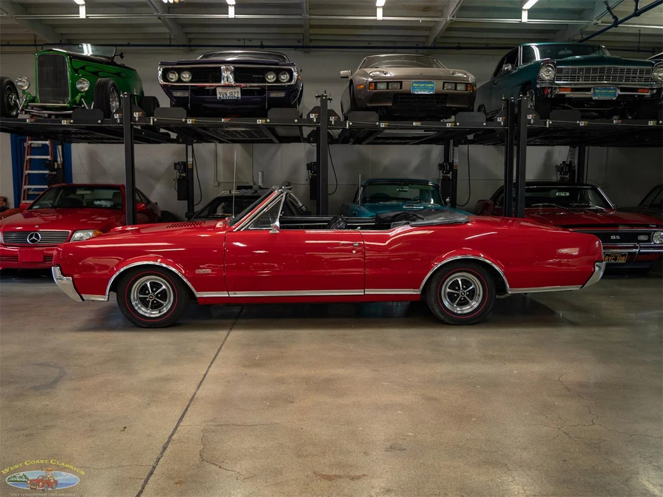 1967 Oldsmobile 442 1st Gen - Image 6 of 31