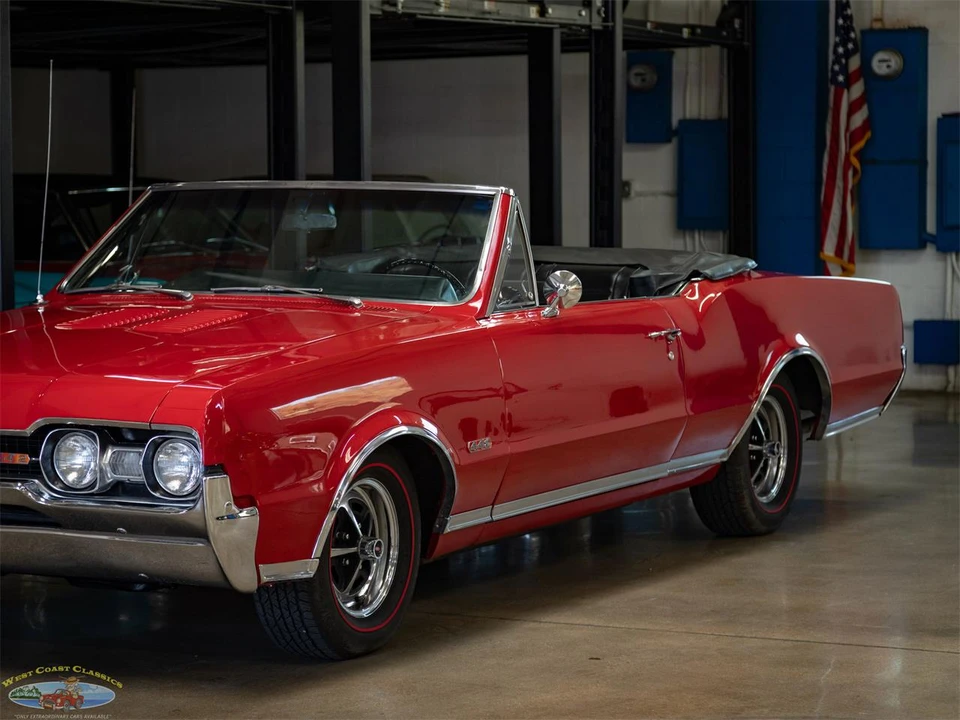 1967 Oldsmobile 442 1st Gen - Image 9 of 31