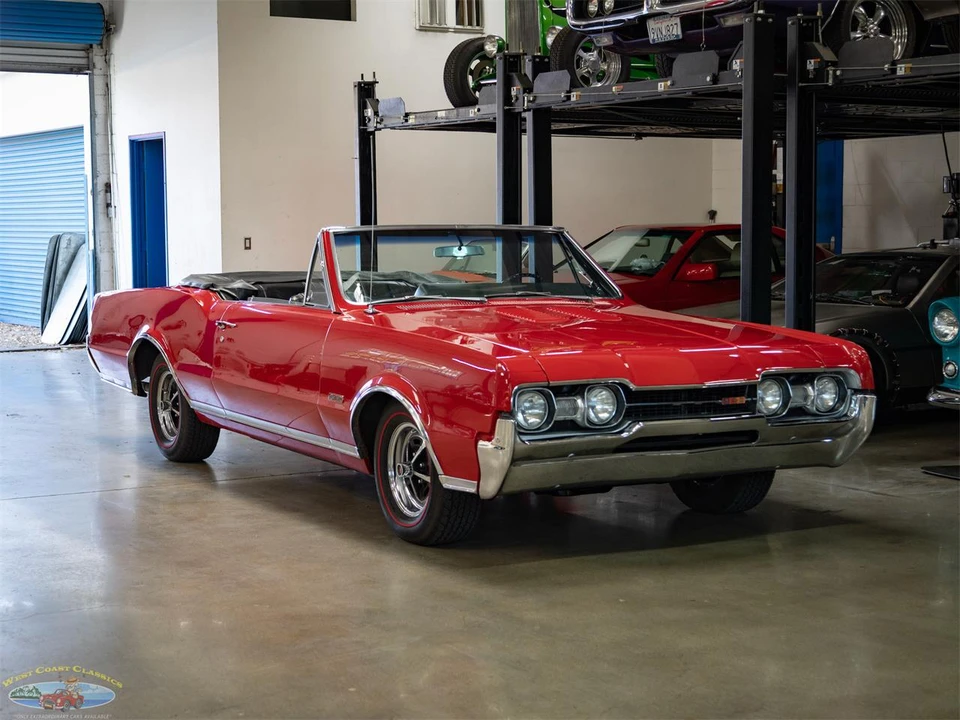 1967 Oldsmobile 442 1st Gen - Image 10 of 31