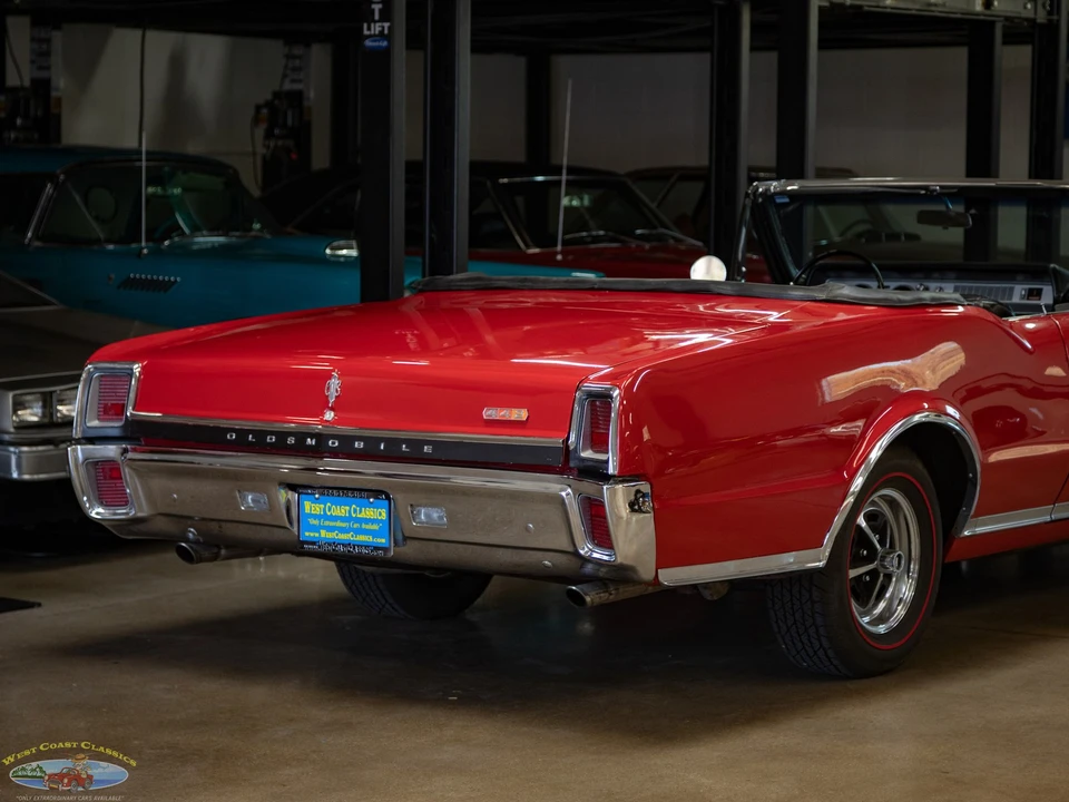 1967 Oldsmobile 442 1st Gen - Image 26 of 31