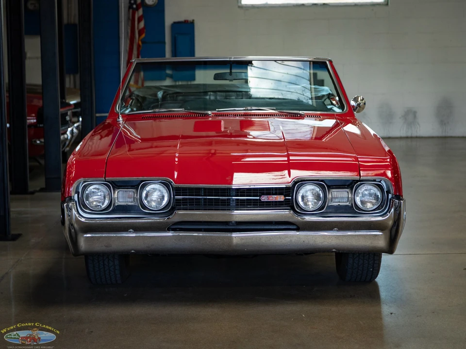 1967 Oldsmobile 442 1st Gen - Image 14 of 31