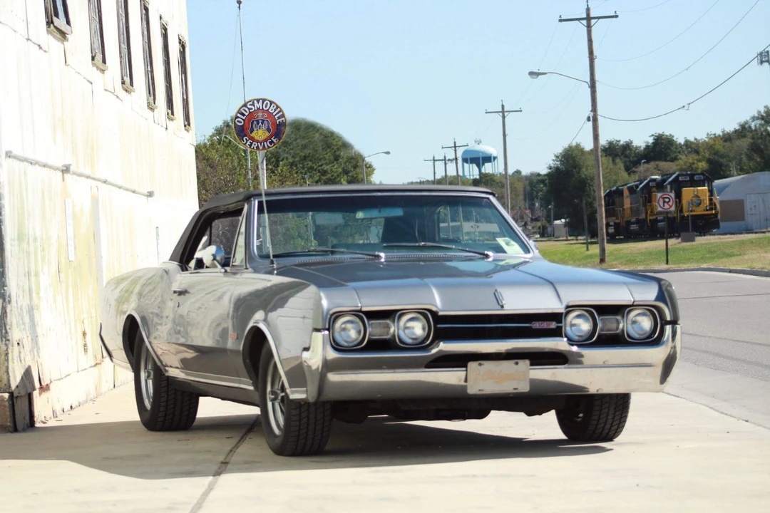 1967 Oldsmobile 442 1st Gen - Image 26 of 31