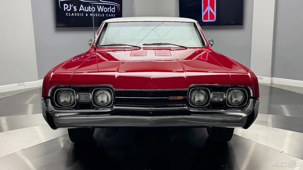 1967 Oldsmobile 442 1st Gen - Image 9 of 21