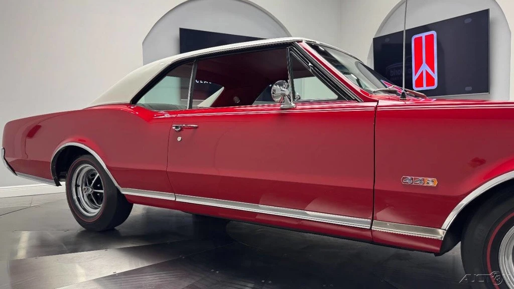 1967 Oldsmobile 442 1st Gen - Image 15 of 21