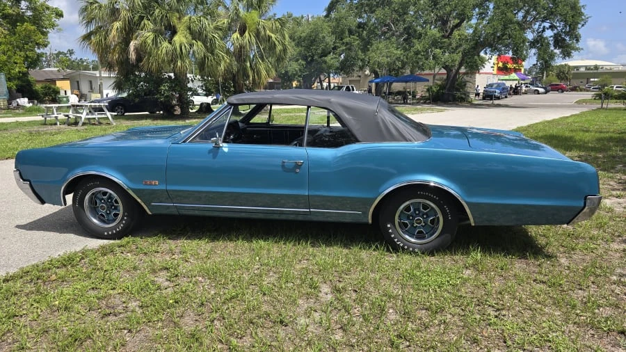 1967 Oldsmobile 442 1st Gen - Image 12 of 22