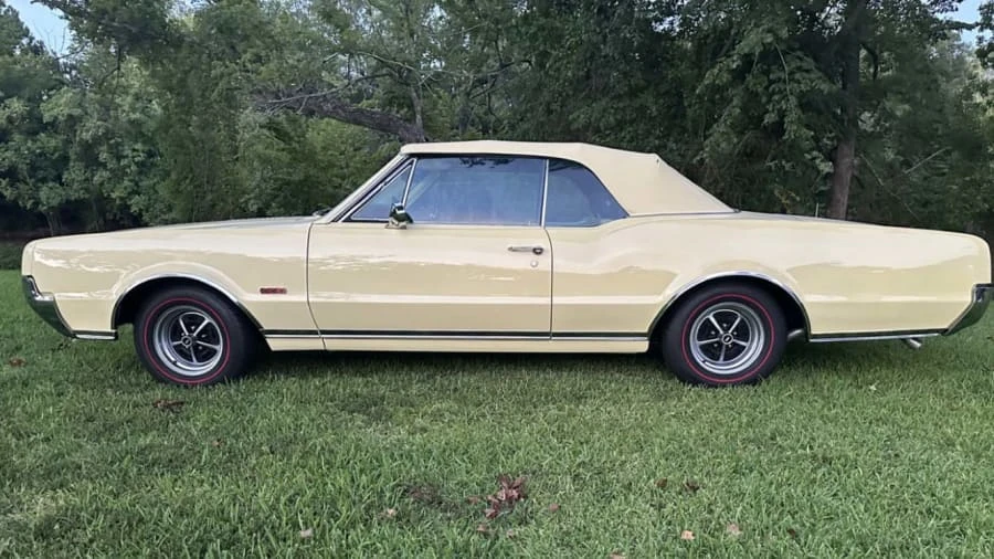 1967 Oldsmobile 442 1st Gen - Image 2 of 31