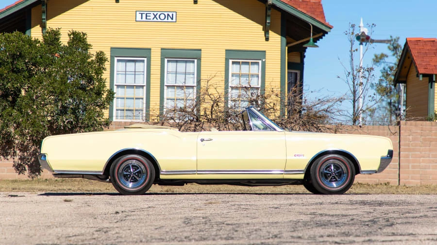 1967 Oldsmobile 442 1st Gen - Image 8 of 12