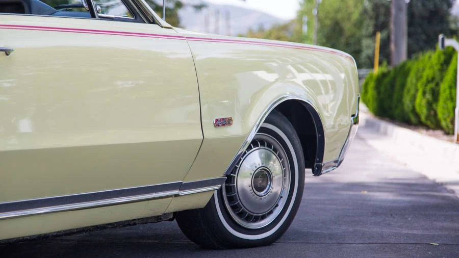 1967 Oldsmobile 442 1st Gen - Image 11 of 12