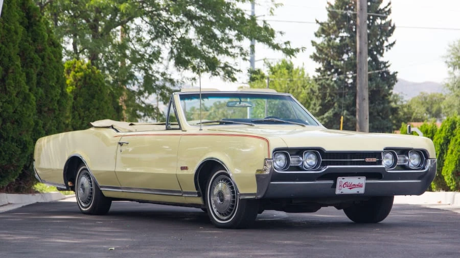 1967 Oldsmobile 442 1st Gen - Image 12 of 12