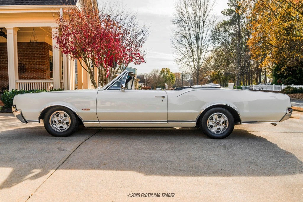 1967 Oldsmobile 442 1st Gen - Image 3 of 12
