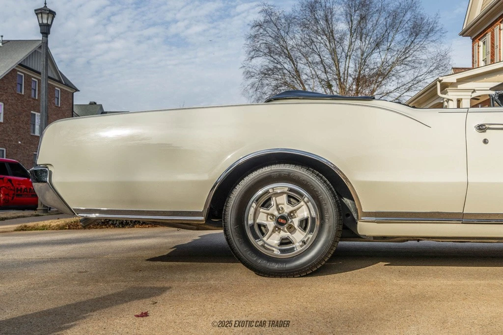 1967 Oldsmobile 442 1st Gen - Image 10 of 12