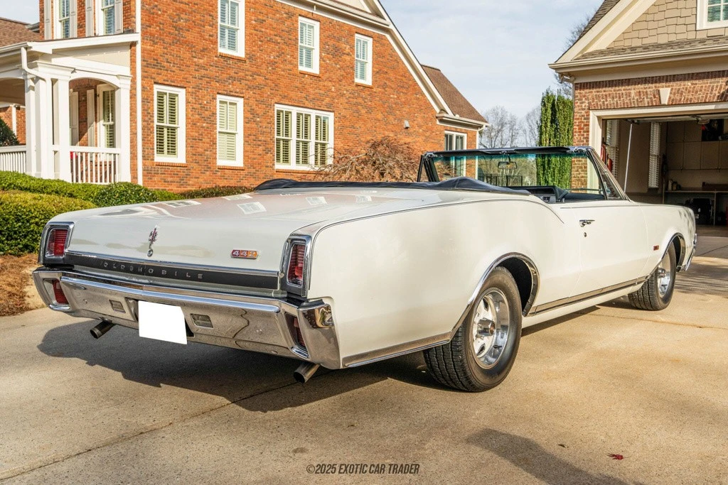 1967 Oldsmobile 442 1st Gen - Image 8 of 12