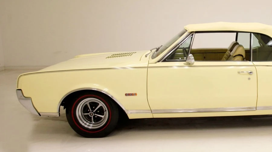 1967 Oldsmobile 442 1st Gen - Image 22 of 31