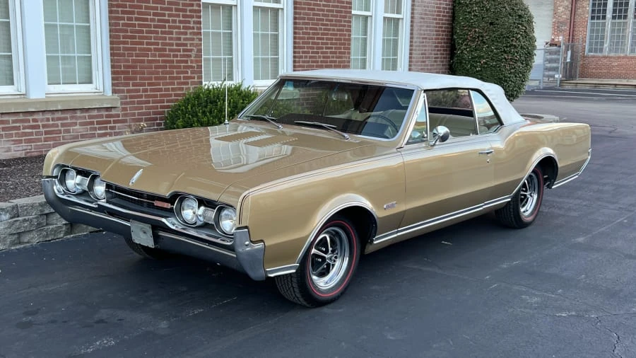 1967 Oldsmobile 442 1st Gen - Image 4 of 12