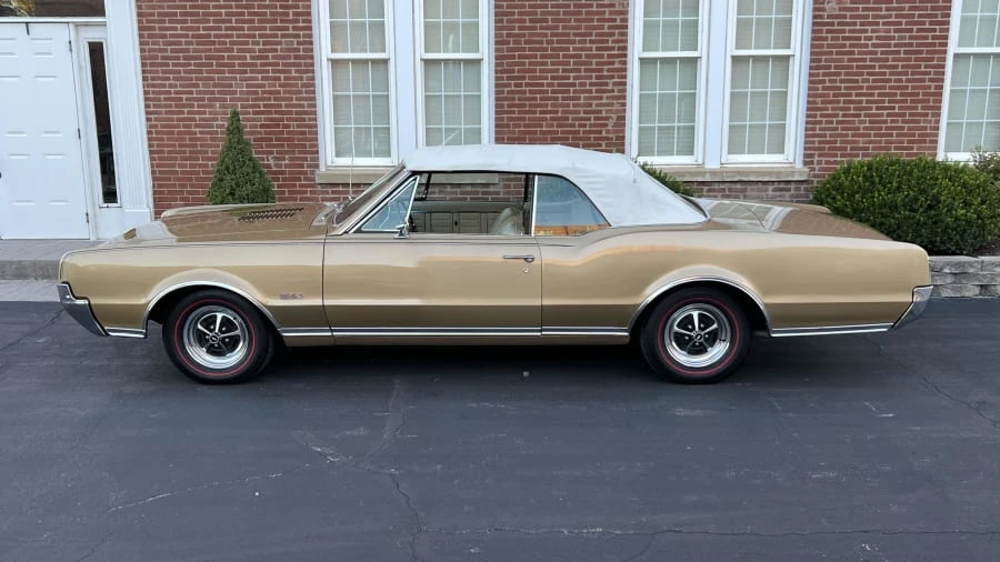 1967 Oldsmobile 442 1st Gen - Image 5 of 12