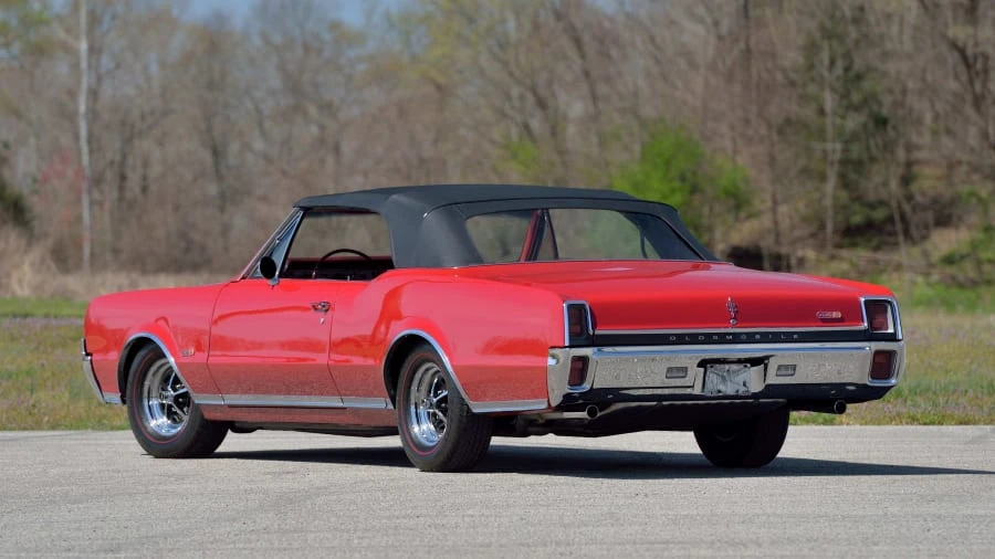 1967 Oldsmobile 442 1st Gen - Image 13 of 20