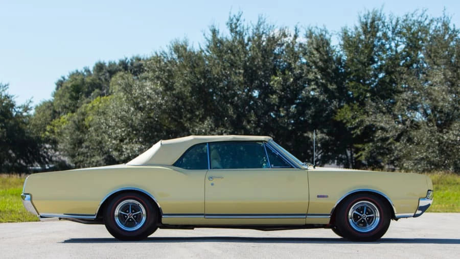 1967 Oldsmobile 442 1st Gen - Image 2 of 12