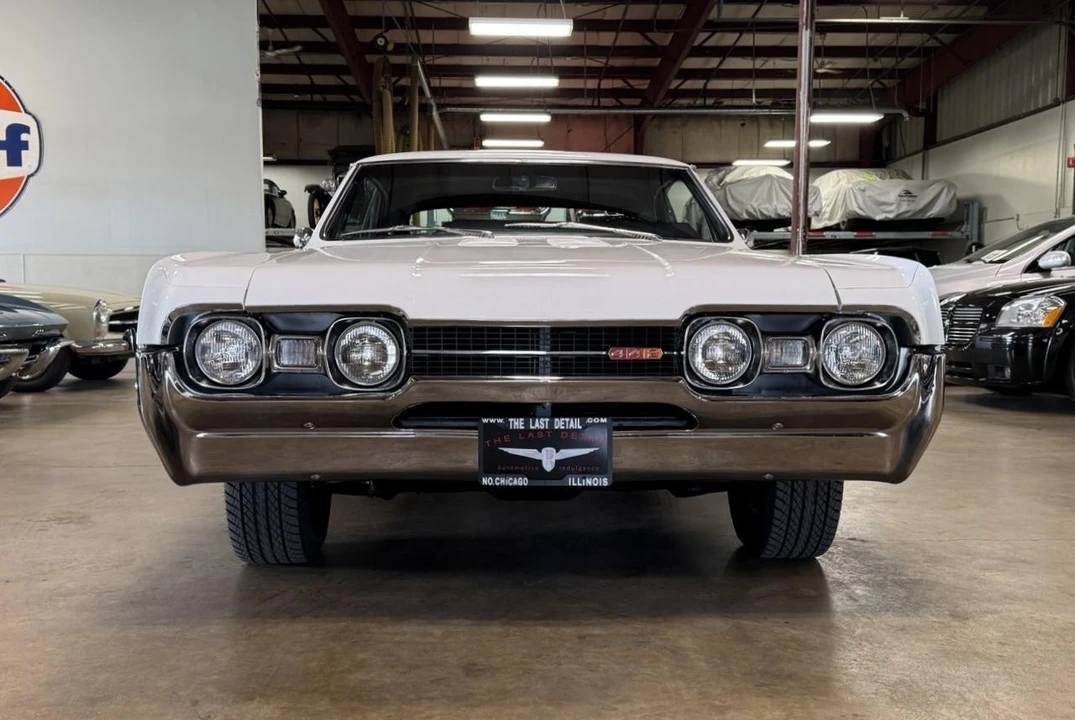 1967 Oldsmobile 442 1st Gen - Image 17 of 31