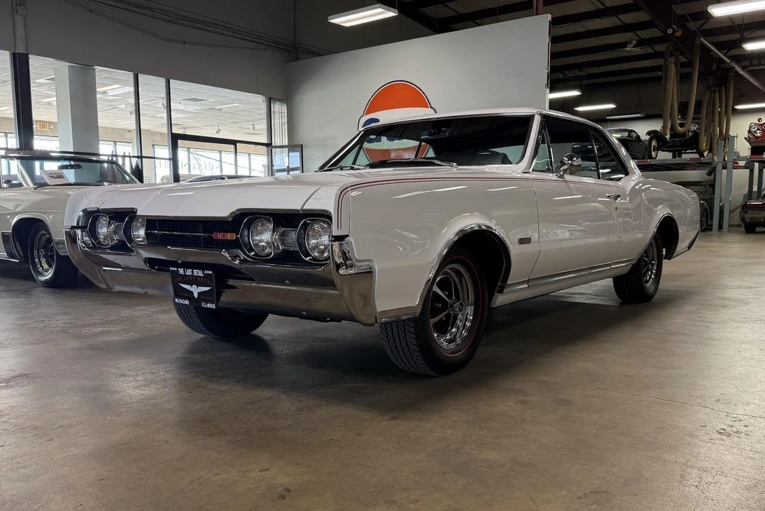 1967 Oldsmobile 442 1st Gen - Image 20 of 31