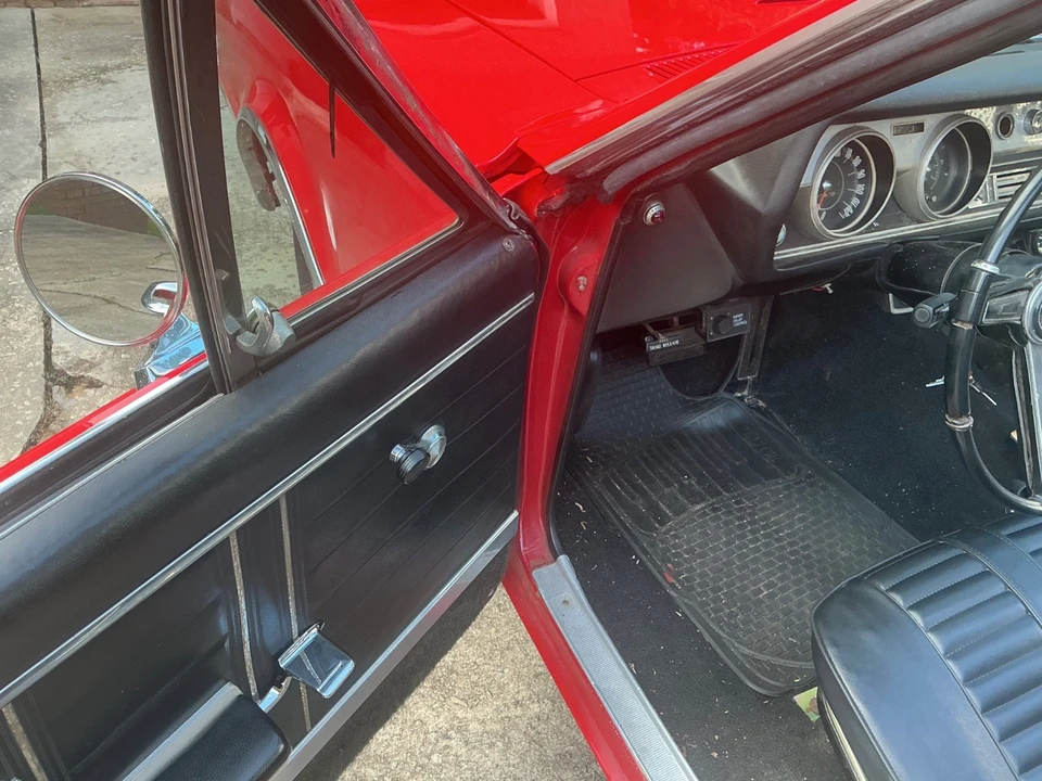 1967 Oldsmobile Cutlass Supreme - Image 16 of 31