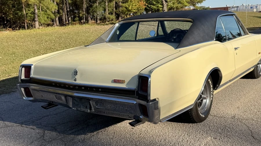 1967 Oldsmobile 442 1st Gen - Image 5 of 16