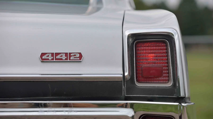 1967 Oldsmobile 442 1st Gen - Image 11 of 12