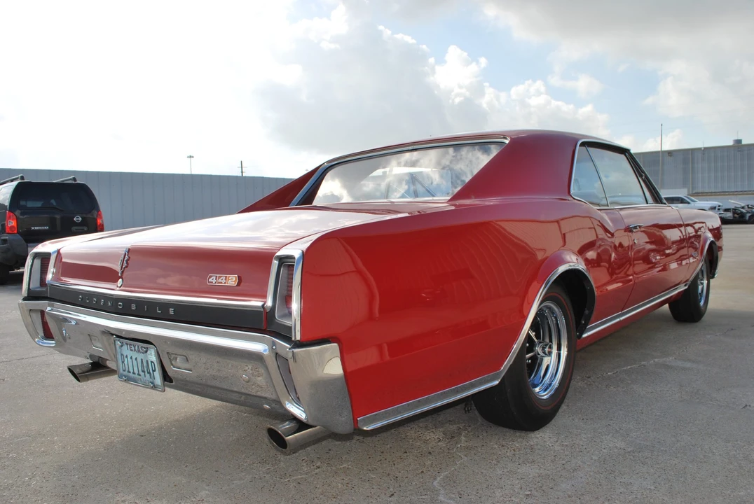 1967 Oldsmobile 442 1st Gen - Image 10 of 31