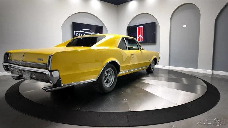 1967 Oldsmobile 442 1st Gen - Image 7 of 21