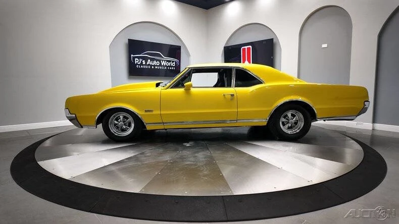 1967 Oldsmobile 442 1st Gen - Image 2 of 21