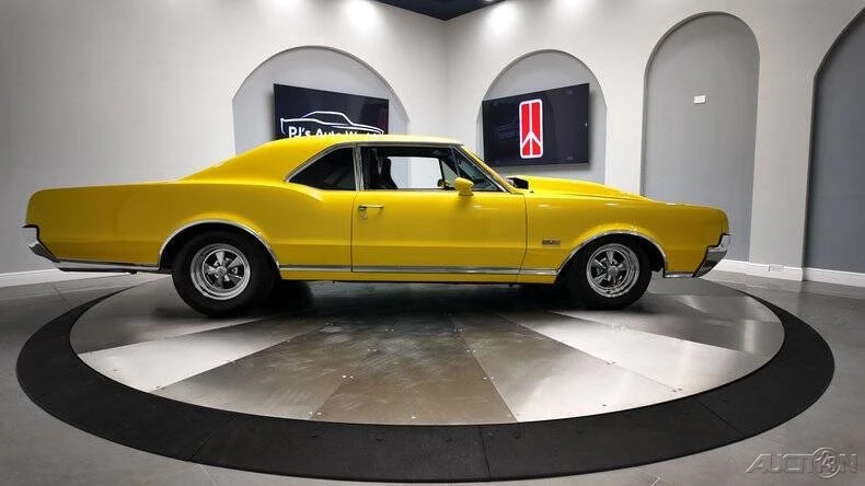 1967 Oldsmobile 442 1st Gen - Image 5 of 21
