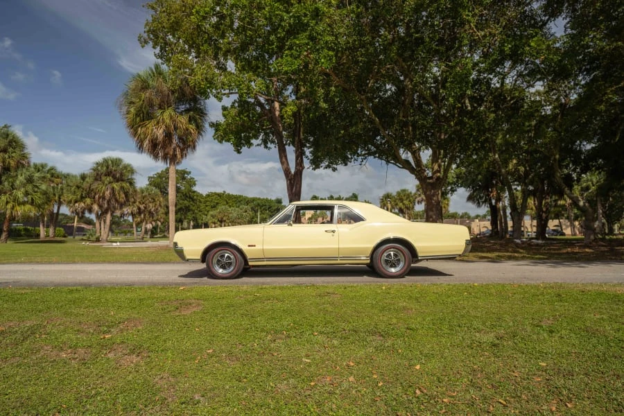 1967 Oldsmobile 442 1st Gen - Image 8 of 31