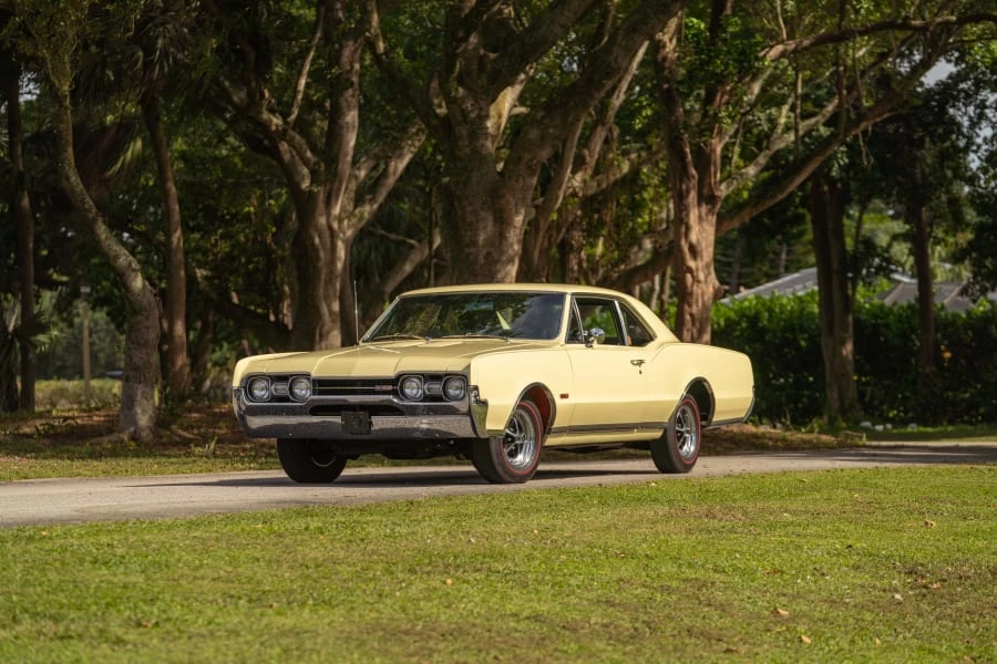 1967 Oldsmobile 442 1st Gen - Image 12 of 31